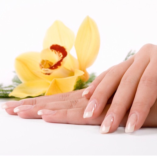 FRENCHY’S NAILS SALON - manicure services